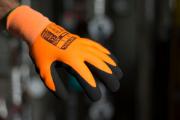 GLOVE CUT THERMO NITRILE MED